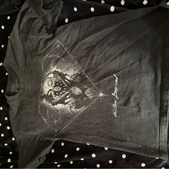 basic tops - Picture 2 of 2